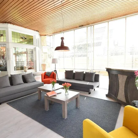 Semesterbostad Modern In With Garden De Panne