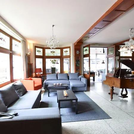 Modern In With Garden Semesterbostad De Panne