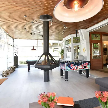 Modern In With Garden Semesterbostad